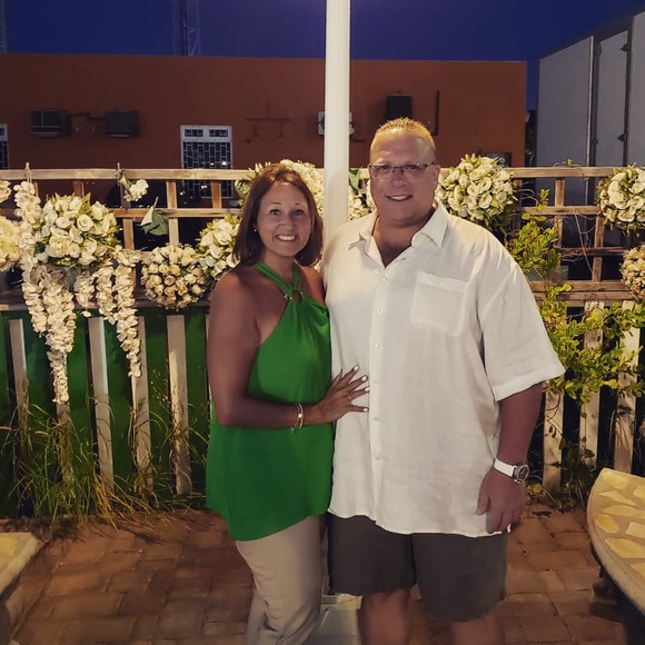 Meet your Posher, Robin - Picture 1 of 1